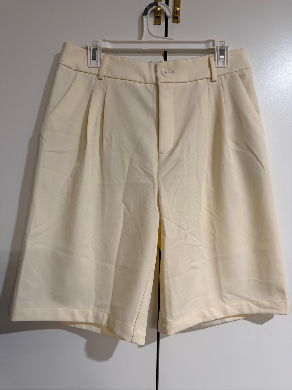 Chic Cream Pleated Flat-Front Womens Shorts